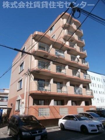 ウィズドムの物件外観写真