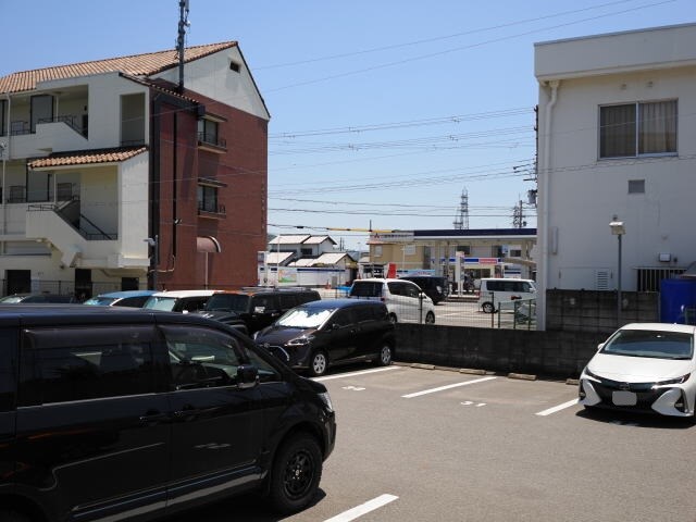 ファミリーメイト矢田　Ｂ棟の物件内観写真