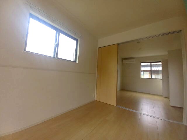 エルシャトー吉備Ⅶの物件内観写真