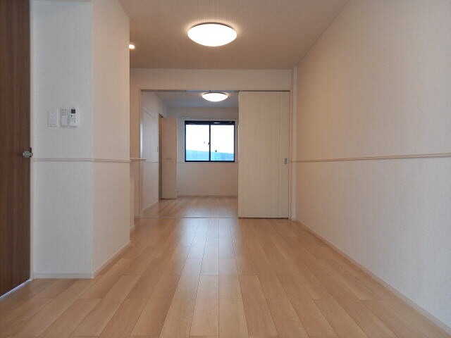 シャングリラⅠの物件内観写真