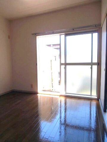 フレグランス築港の物件内観写真