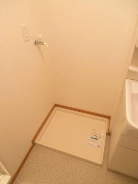 紀伊中ノ島駅 徒歩18分 2階の物件内観写真