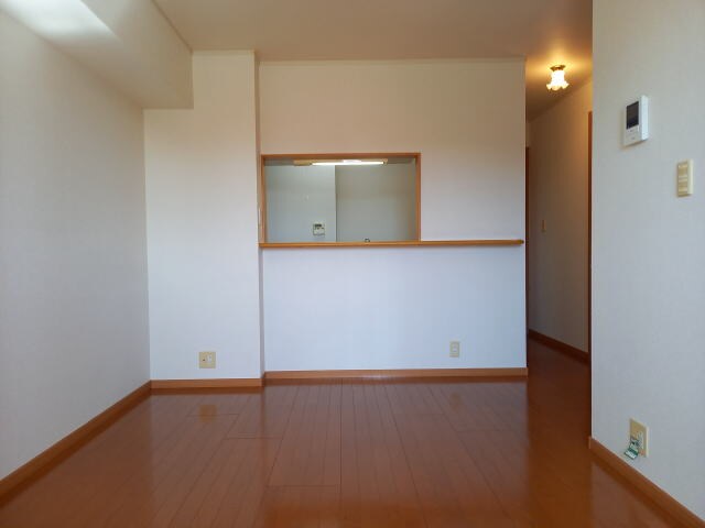 紀伊中ノ島駅 徒歩18分 2階の物件内観写真