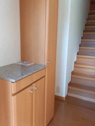 紀伊中ノ島駅 徒歩18分 2階の物件内観写真