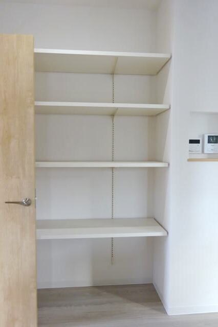 カーサ ビアンコの物件内観写真