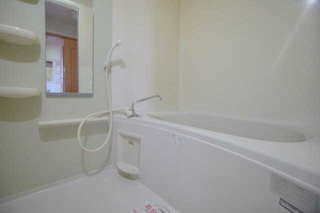 シャルパンティエⅡの物件内観写真