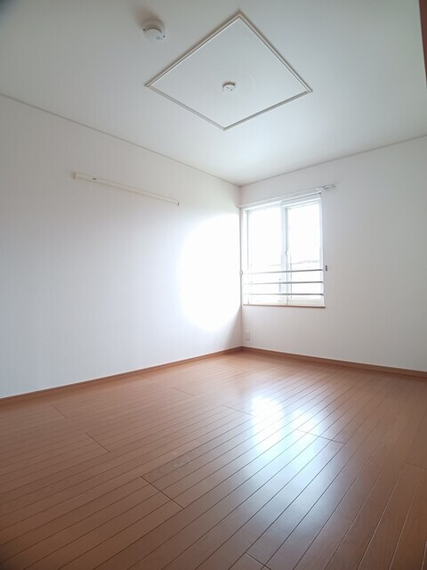 ミッテ・ドルフ西国分Ⅱの物件内観写真