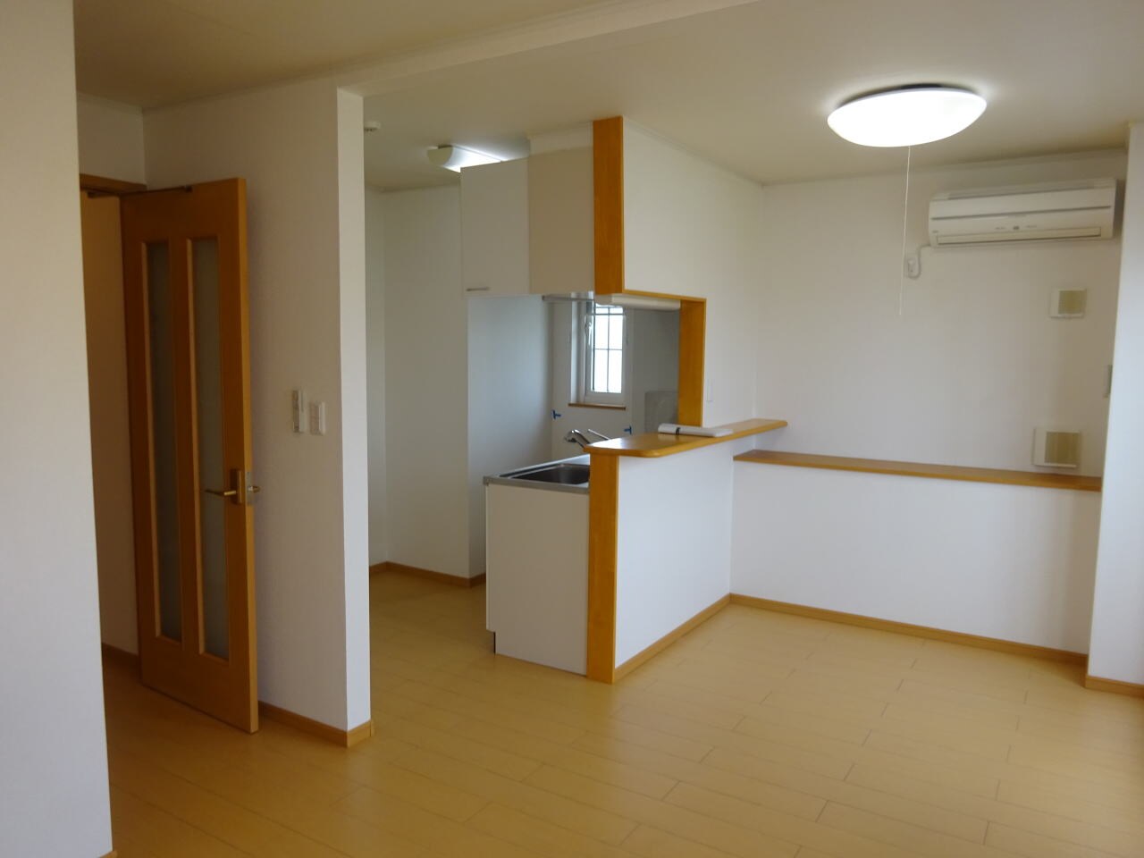紀伊中ノ島駅 徒歩26分 2階の物件内観写真