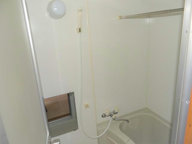 エンゼルコート古町の物件内観写真