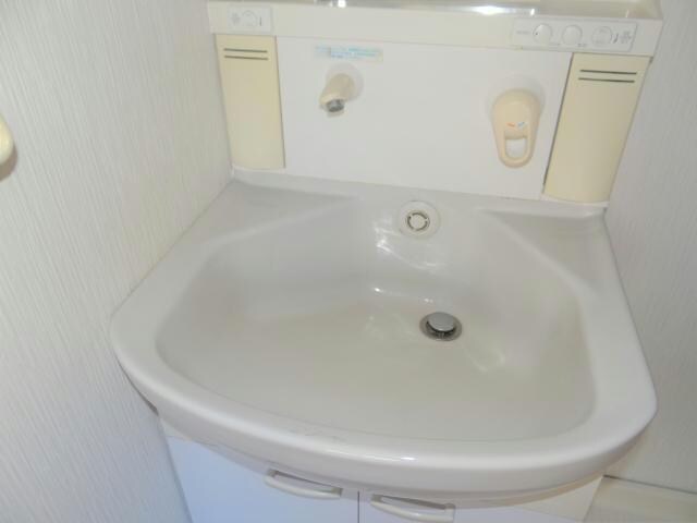 エンゼルコート古町の物件内観写真