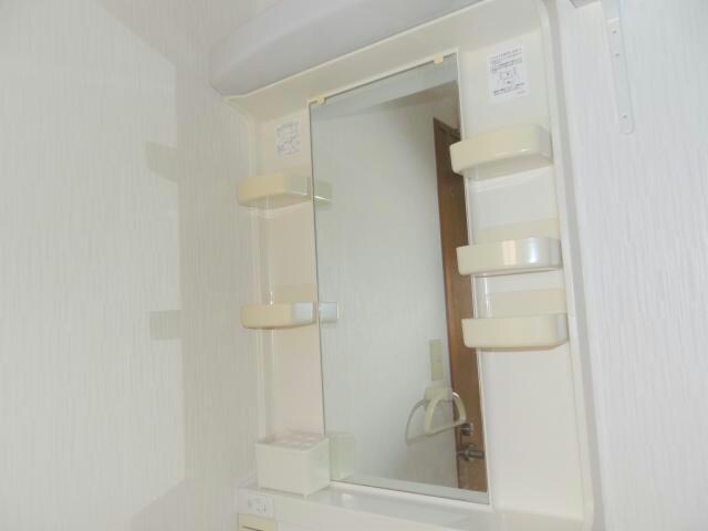 エンゼルコート古町の物件内観写真