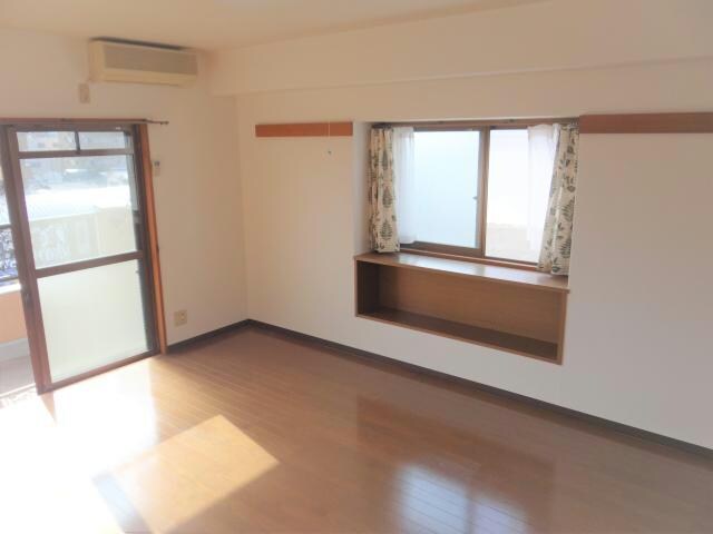 エンゼルコート古町の物件内観写真