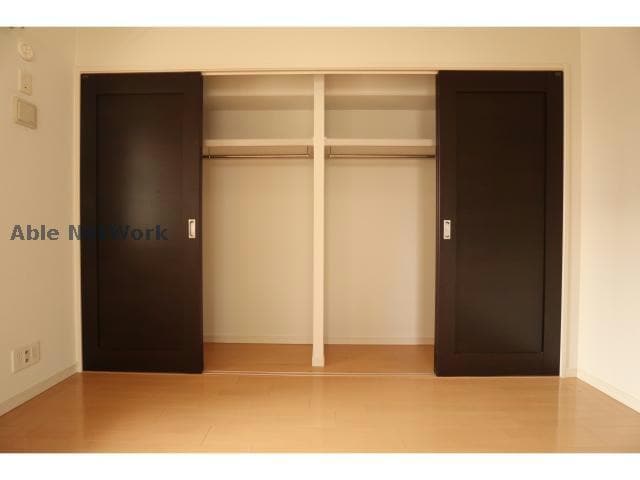 スカイタワー勝山の物件内観写真