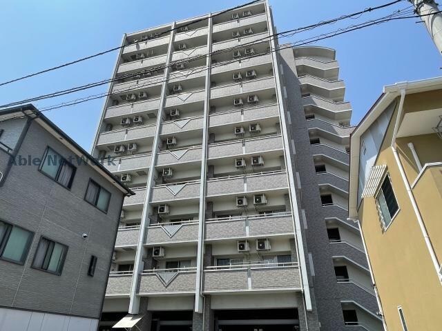 ロイヤルビラ南小坂の物件外観写真