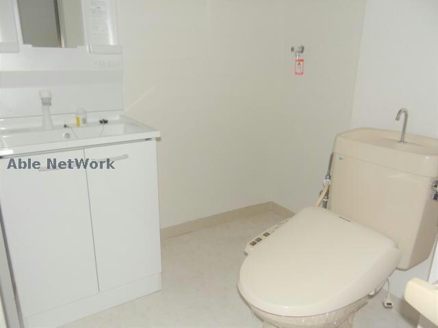 ラッキー味酒ハイツの物件内観写真