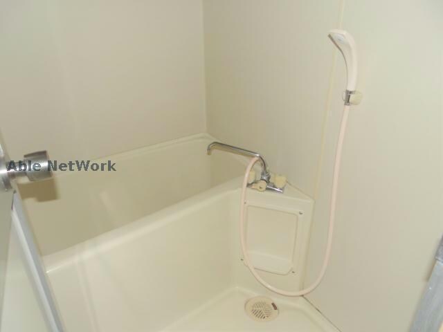 ラッキー味酒ハイツの物件内観写真