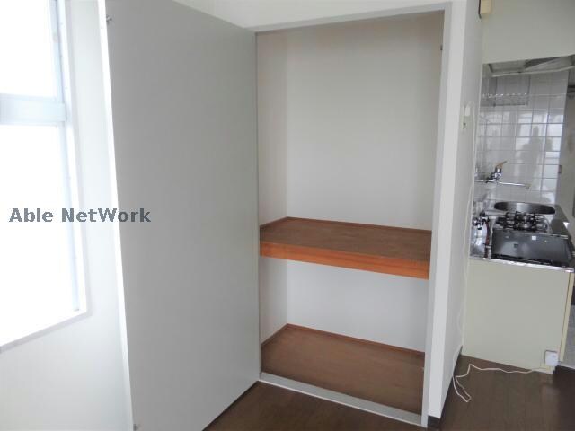 ラッキー味酒ハイツの物件内観写真