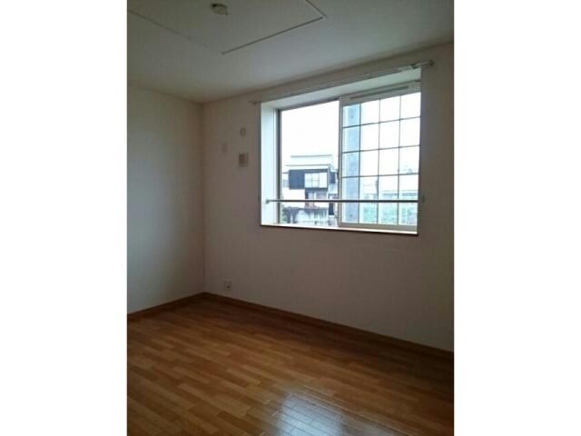 リヴァーパークＢの物件内観写真