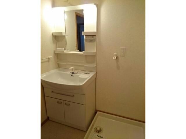 リヴァーパークＢの物件内観写真