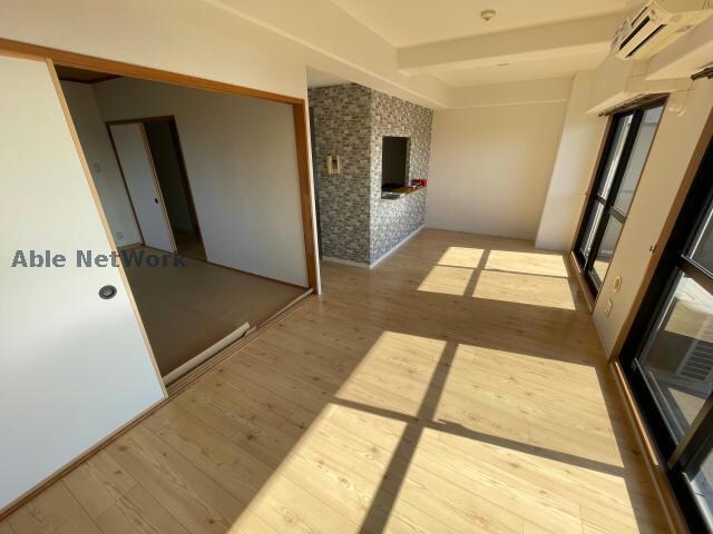 スカール道後の物件内観写真