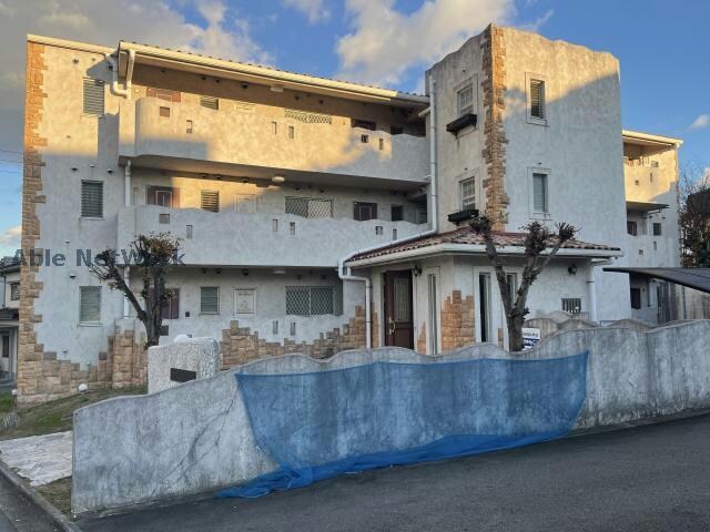 トロワ・ヴォヌールの物件外観写真