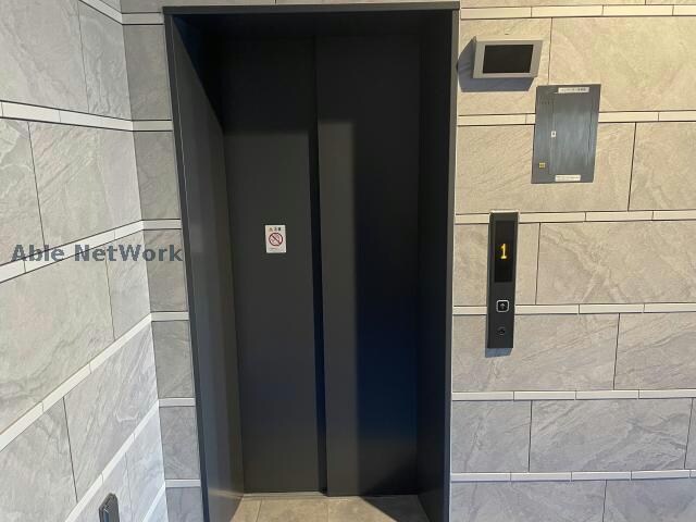 Ashihara buildingの物件外観写真