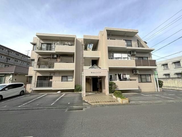 翆松ハイツの物件外観写真