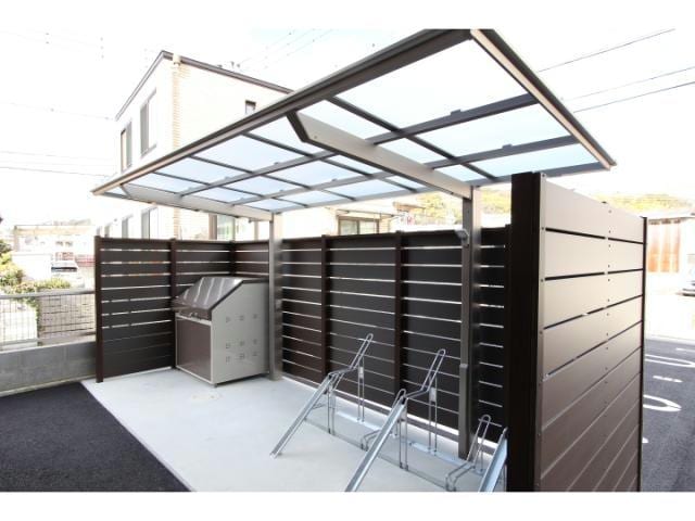 コスモ ラ・ペの物件外観写真