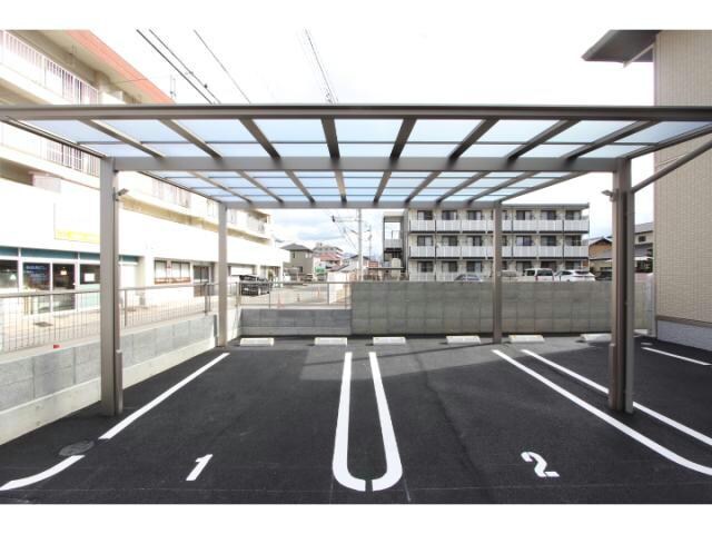 コスモ ラ・ペの物件外観写真