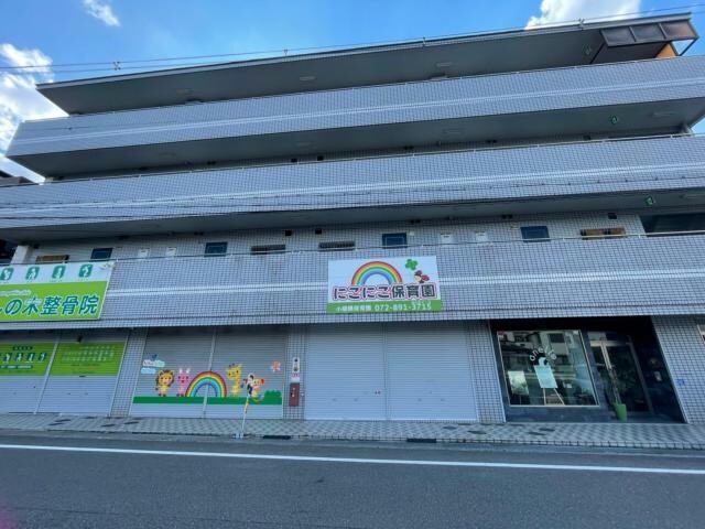 ウエストコートの物件外観写真