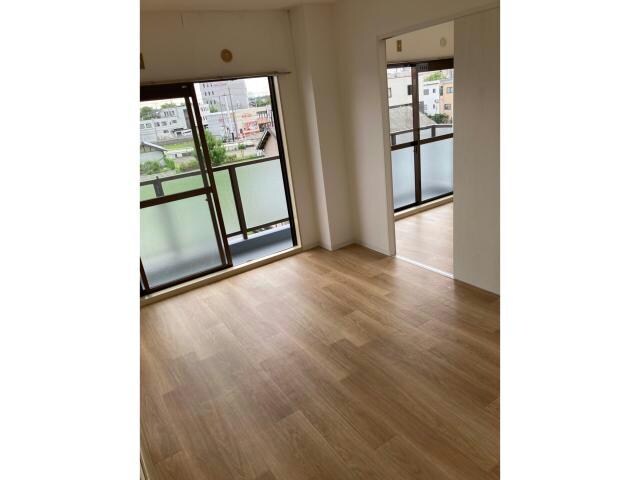 ウエストコートの物件内観写真