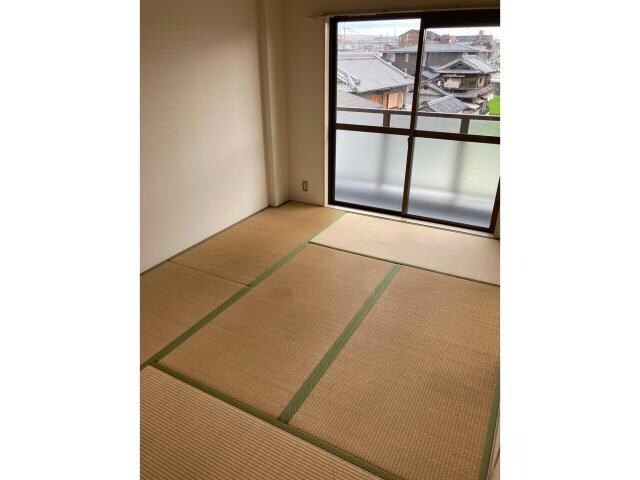 ウエストコートの物件内観写真