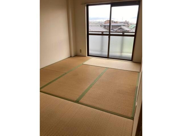 ウエストコートの物件内観写真