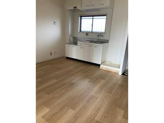 ウエストコートの物件内観写真