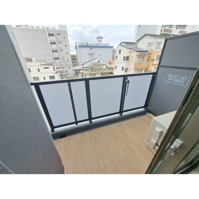 スプランディッド新大阪WESTの物件内観写真