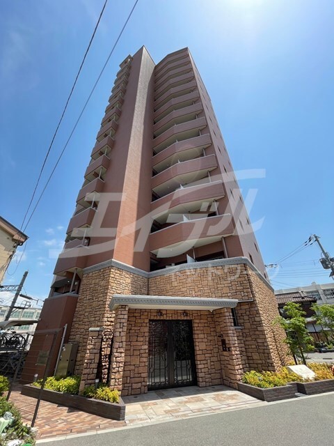 プレジオ十三の物件外観写真