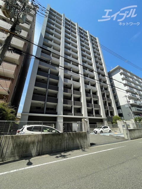 プラウドフラット新大阪の物件外観写真