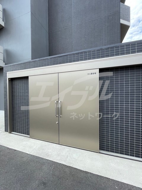 プレサンスブルーム東三国の物件外観写真