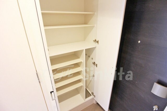 プレサンスブルーム東三国の物件内観写真