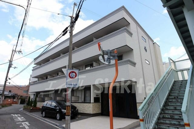 ガレリア南豊中の物件外観写真