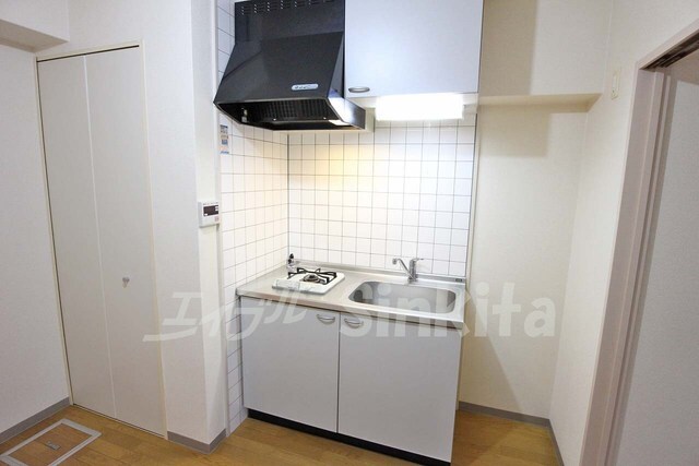 新大阪駅 徒歩8分 9階の物件内観写真