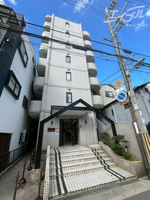 ニューシティーマンションの物件外観写真