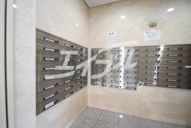 江坂駅 徒歩6分 14階の物件外観写真