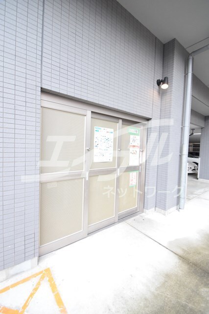 江坂駅 徒歩6分 14階の物件外観写真