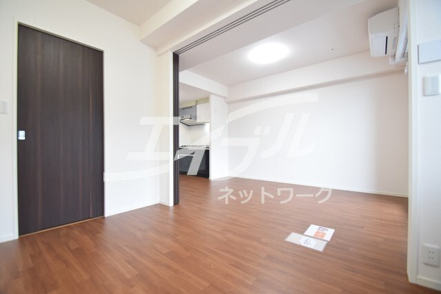 江坂駅 徒歩6分 14階の物件内観写真