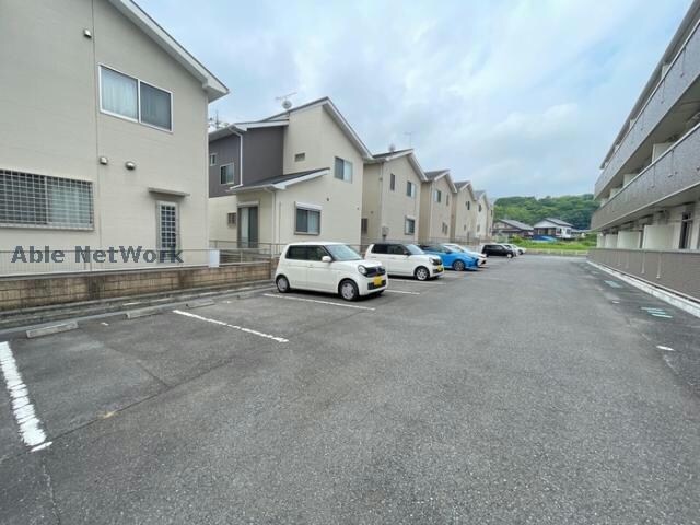 マリオーネ八千代の物件外観写真