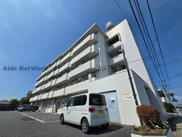 高井ハイツの物件外観写真