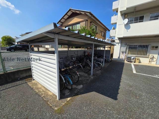 高井ハイツの物件外観写真