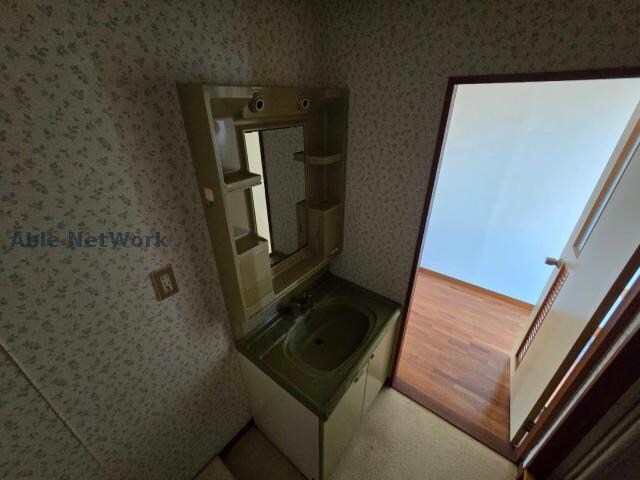 高井ハイツの物件内観写真