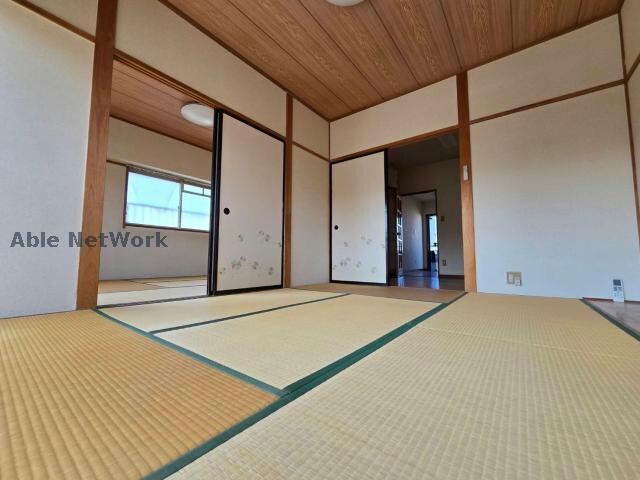 高井ハイツの物件内観写真